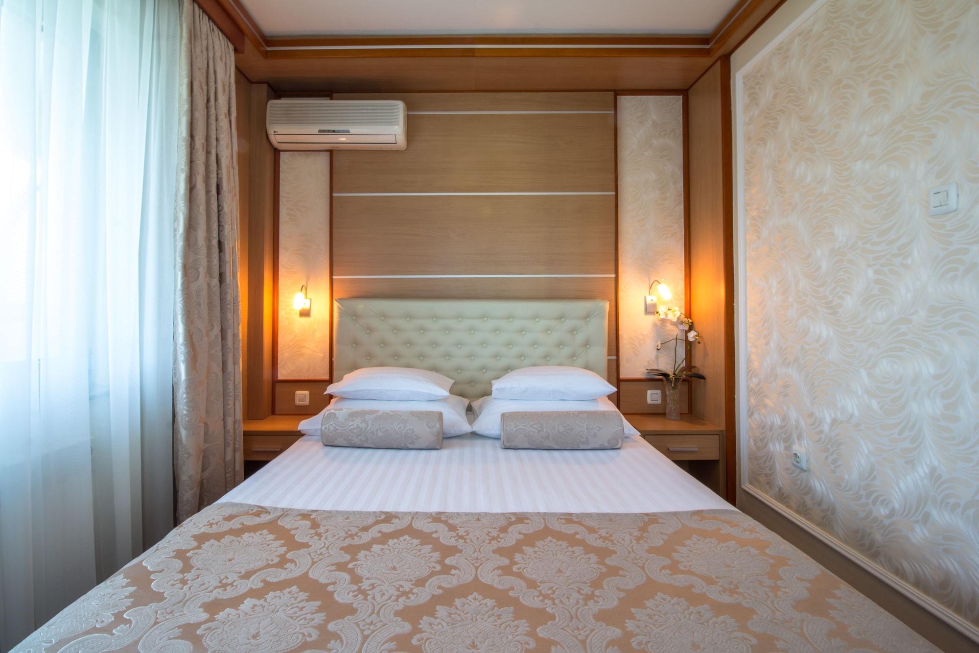 Hotel Cezar 바냐루카 외부 사진