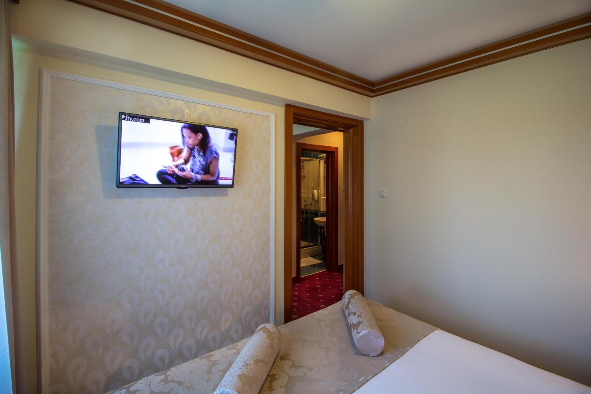 Hotel Cezar 바냐루카 외부 사진