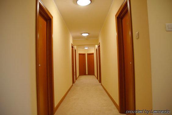 Hotel Cezar 바냐루카 내부 사진